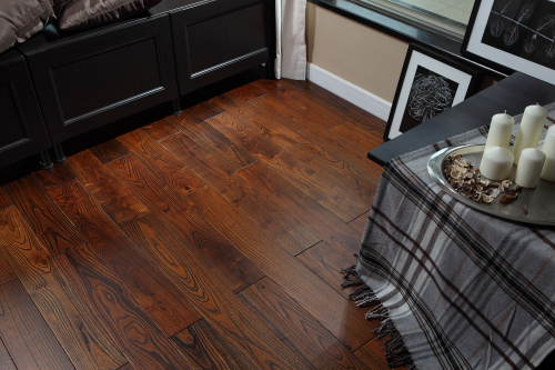 大自然地板刺槐实木地板 18mm 仿古系列 PU格